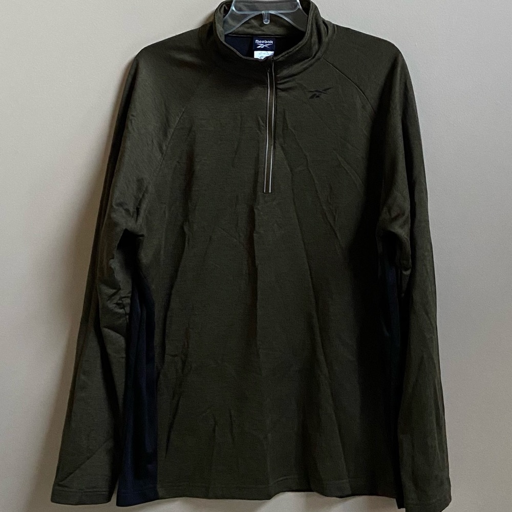 REEBOK WORK OUT READY/QUARTER ZIP/PULLOVER TOP MENS /OLIVE GREEN-BLACK/ MEDIUM.